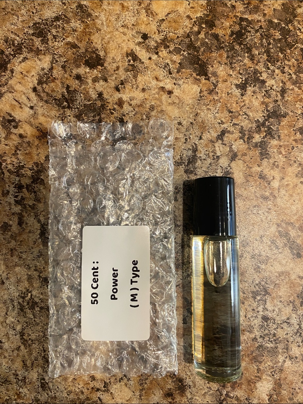 Power Type men’s Fragrance Oil Roller - Black/Gold
